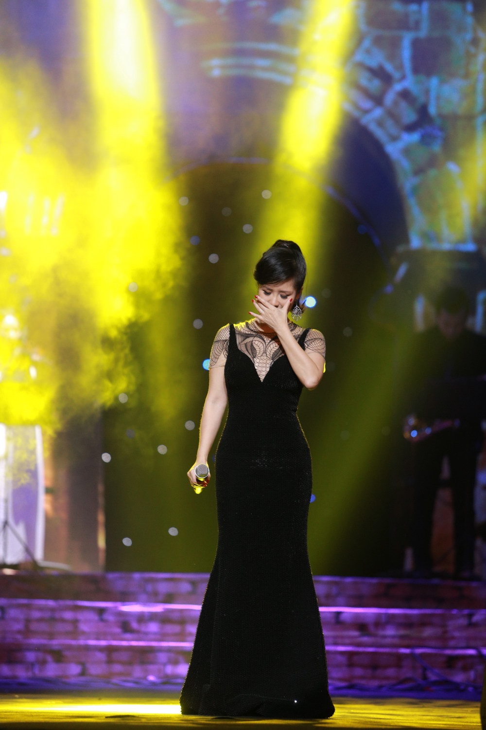 My Tam xin loi vi hat sai nhac Trinh anh 10