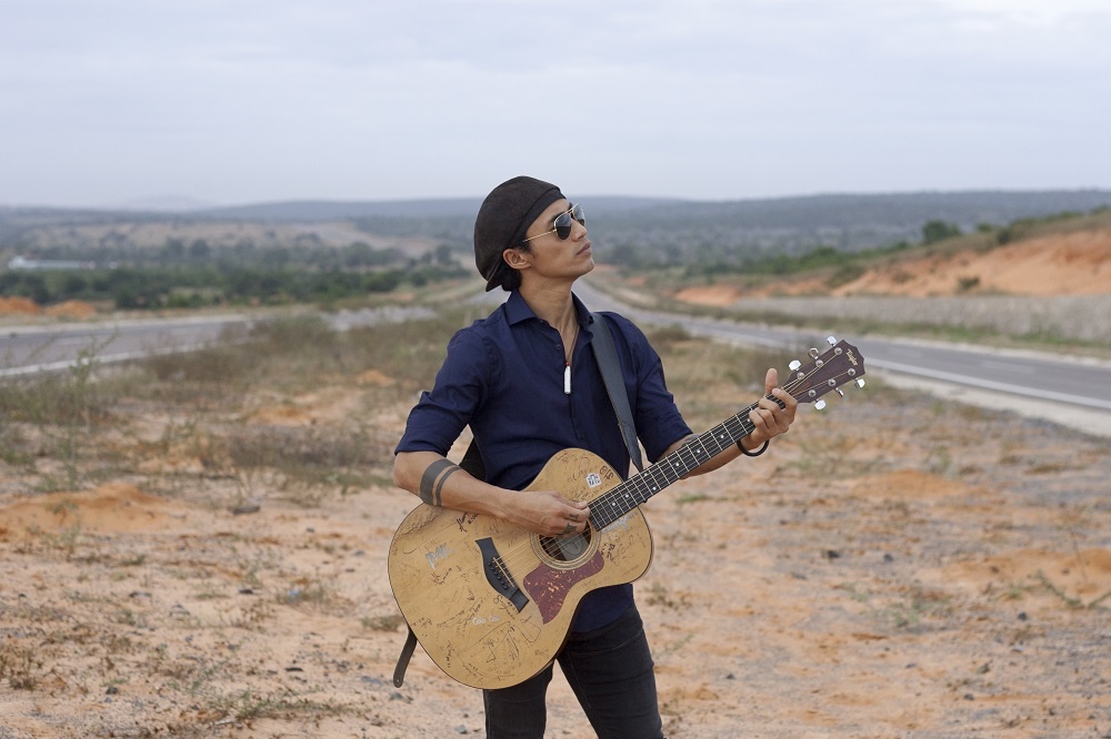 Pham Anh Khoa tai hop Duc Tri anh 1