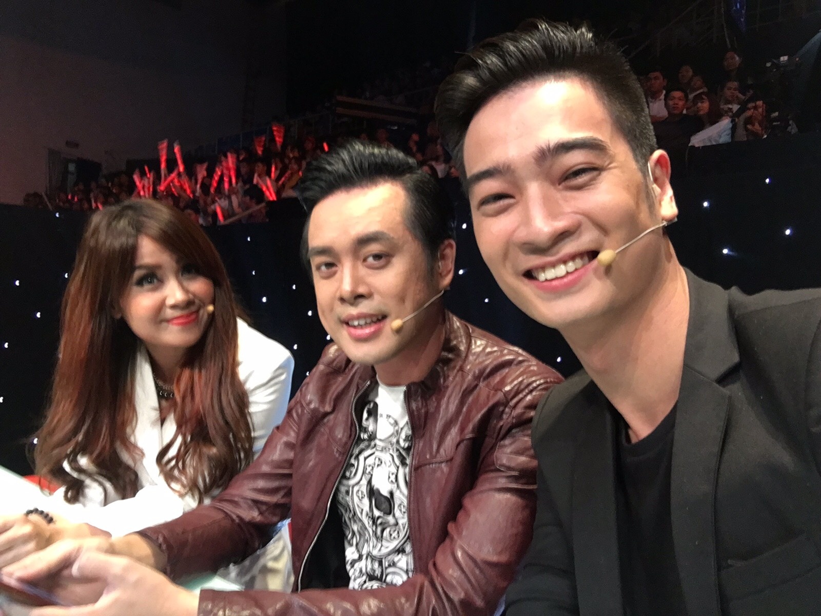 Slim V tro lai The Remix 2017 voi vi tri giam khao khach moi hinh anh