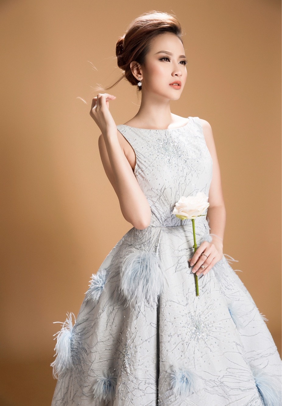 bo hinh moi Khanh Ngan anh 7