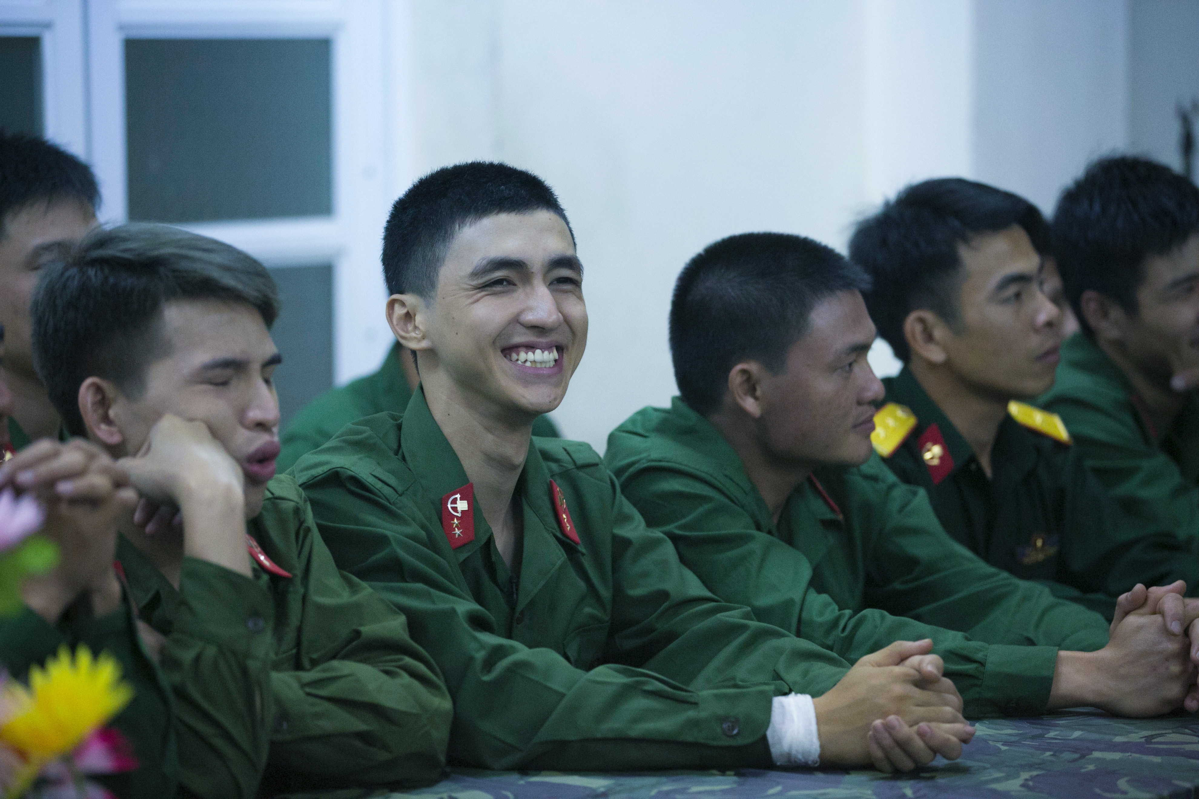 Binh An trong quan ngu anh 6