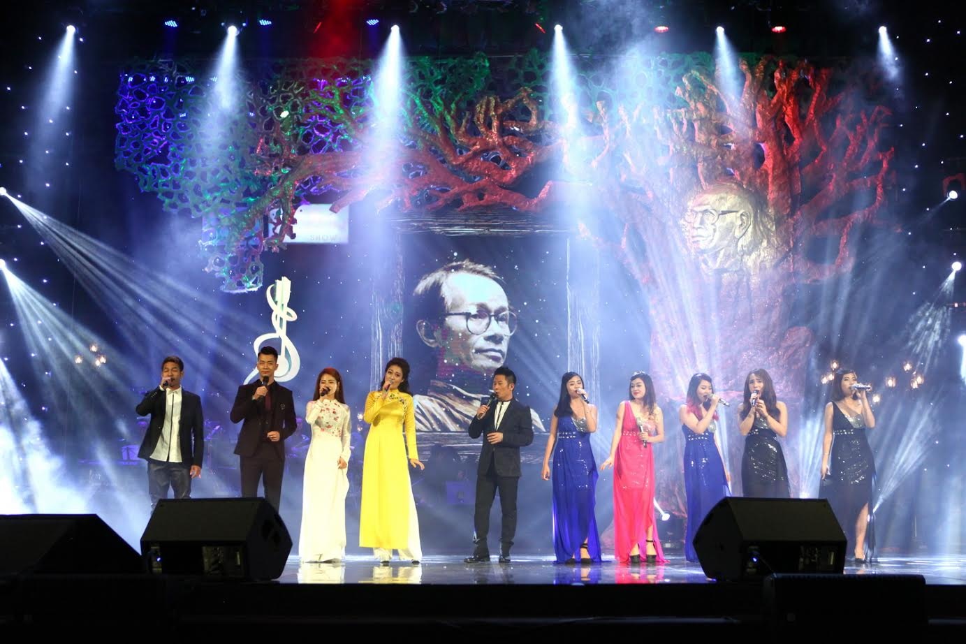 Tung Duong chay show anh 7