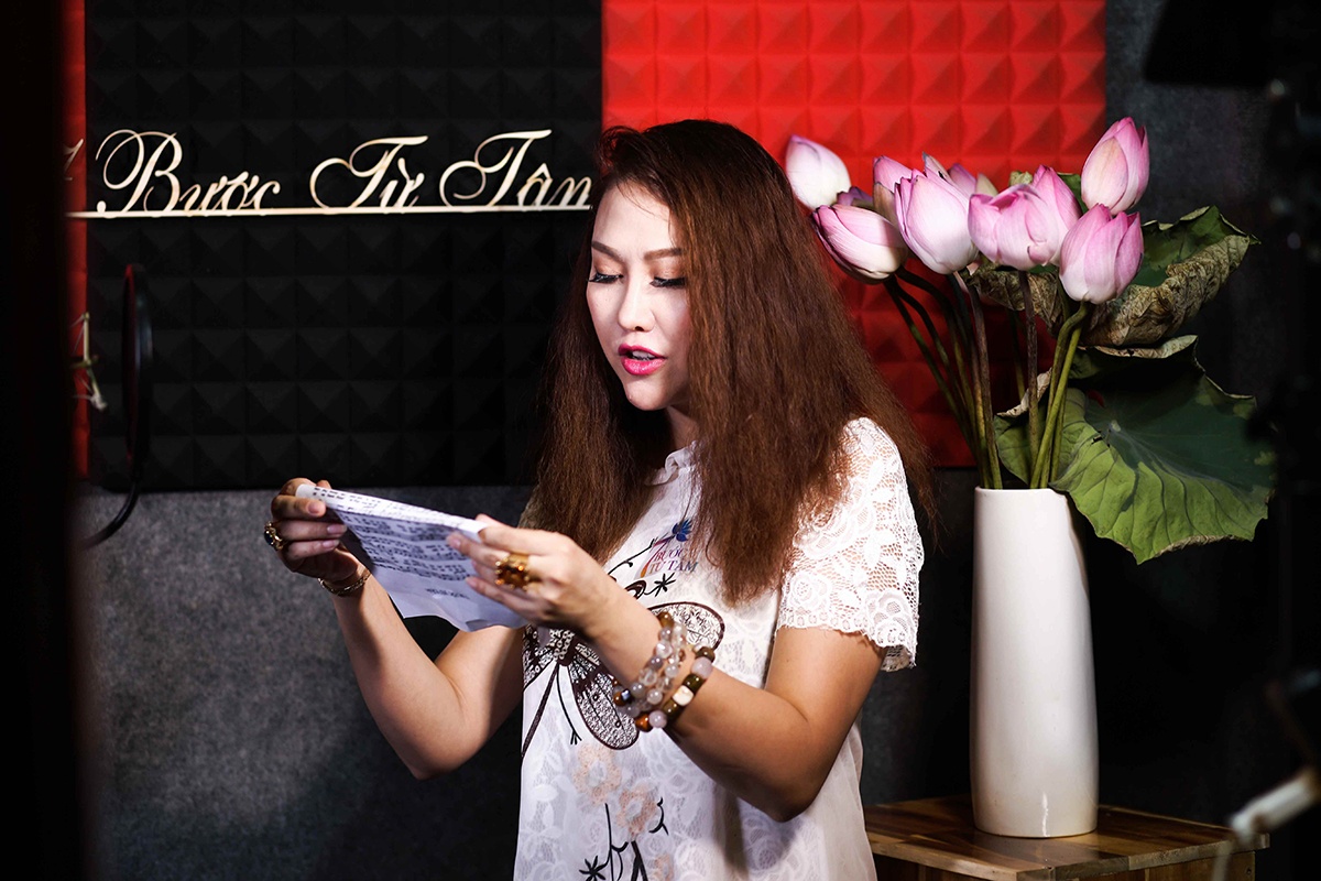 Thành Lộc góp mặt trong MV ảnh 2 Thanh Loc gop mat trong MV anh 2