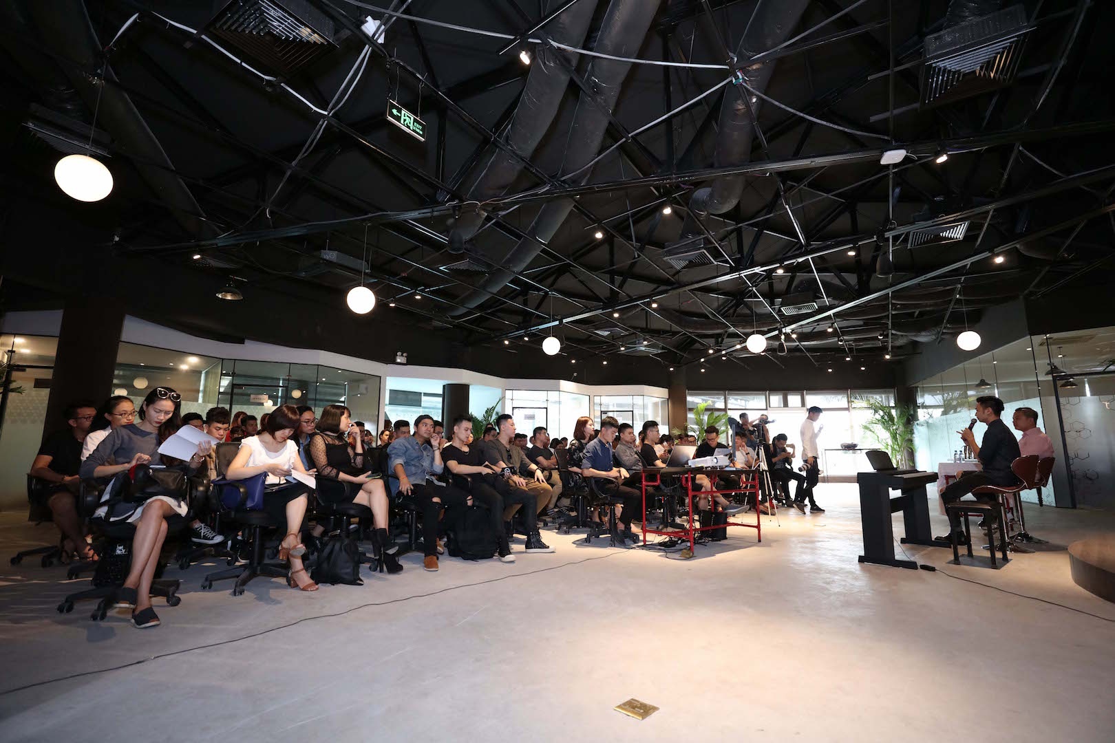 Slim V trả lời về đạo nhạc ảnh 3 Slim V tra loi ve dao nhac anh 3