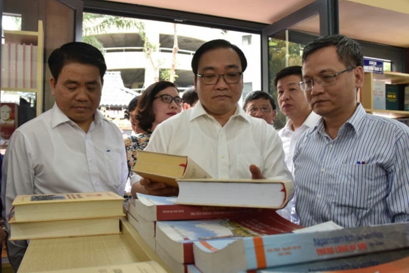 5 nam nhin lai de thay tuong lai tot dep cua nganh xuat ban Viet Nam hinh anh