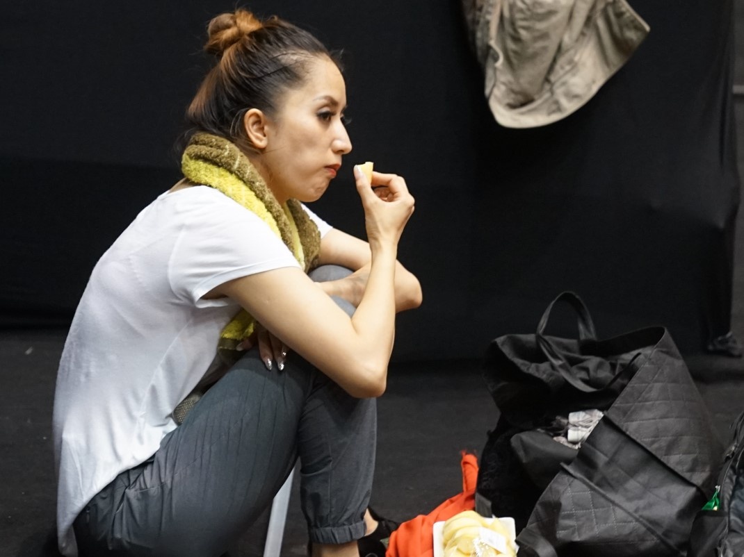 Khanh Thi tap luyen anh 7