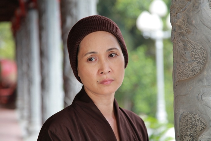 Sau ba me chong tai quai, NSND Lan Huong tro lai voi hinh anh diu dang hinh anh
