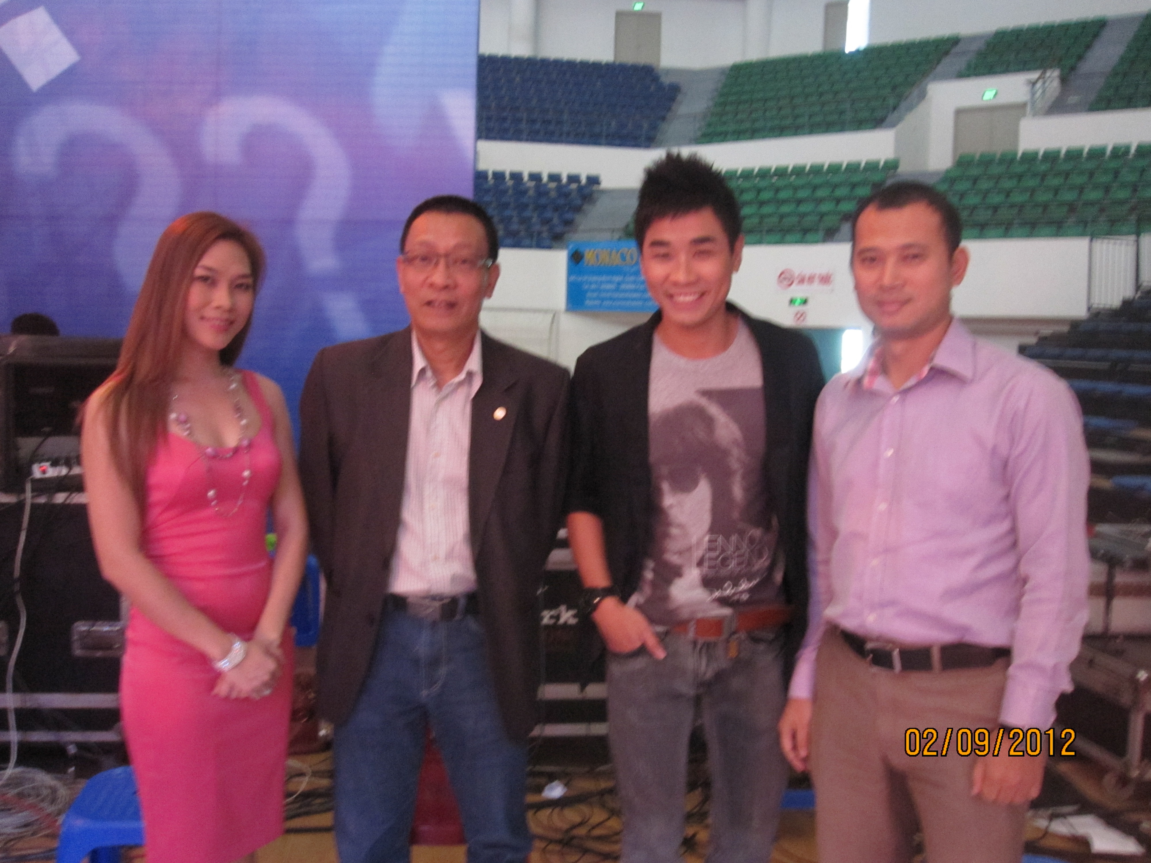 nhà báo Lại Văn Sâm về hưu ảnh 1 nha bao Lai Van Sam ve huu anh 1