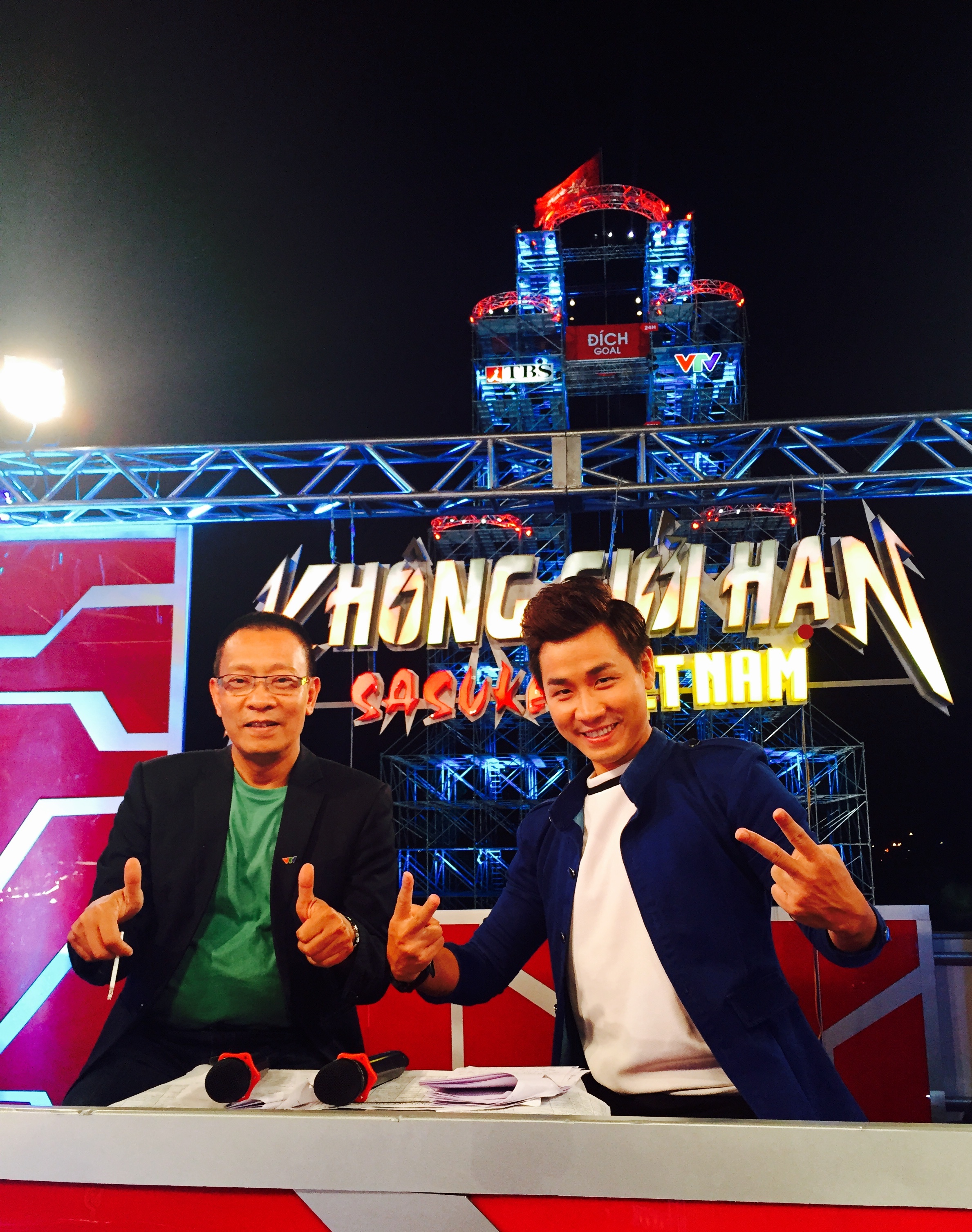 nhà báo Lại Văn Sâm về hưu ảnh 2 nha bao Lai Van Sam ve huu anh 2