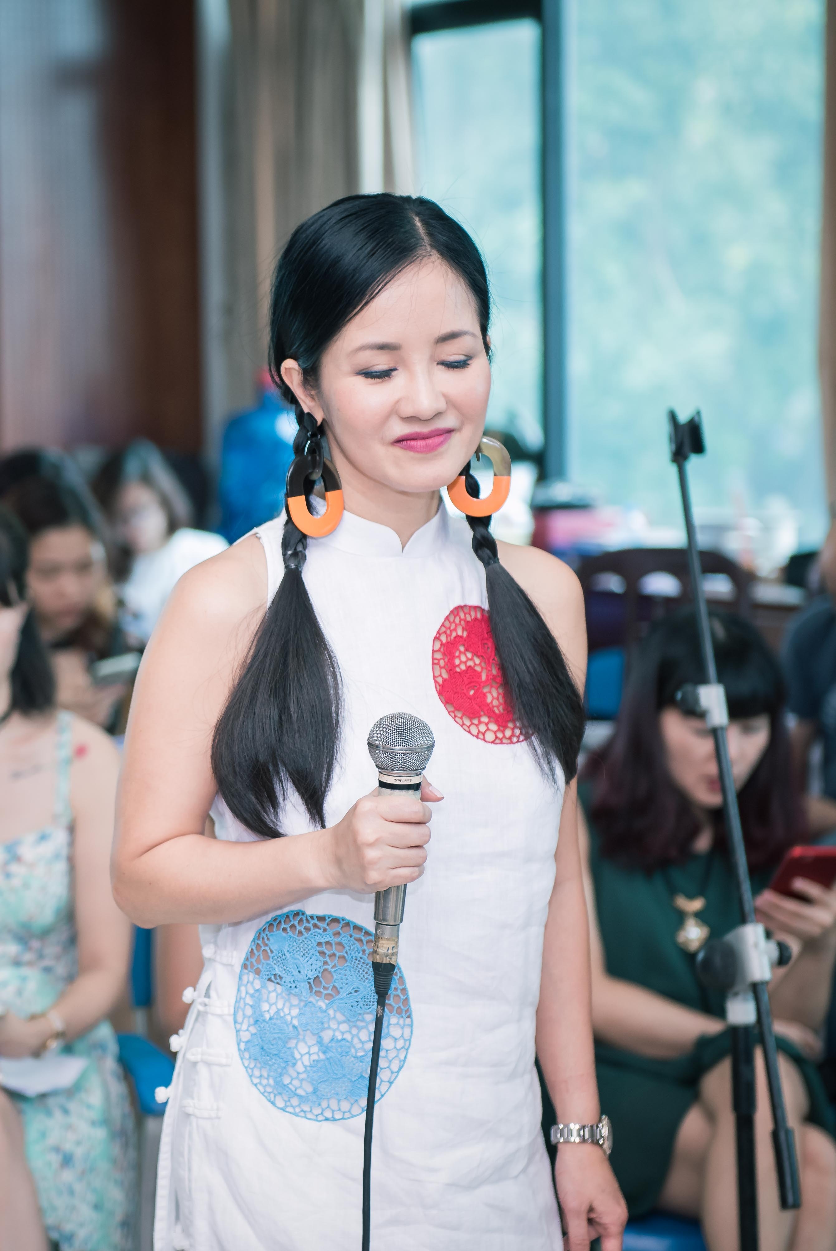 Hong Nhung treu dua Bang Kieu anh 6