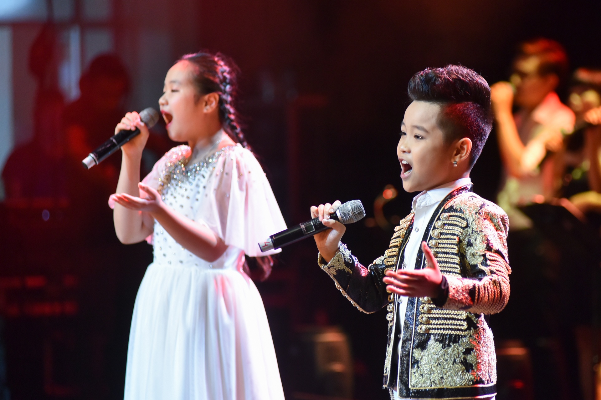 Hong Nhung tha not nhac anh 8