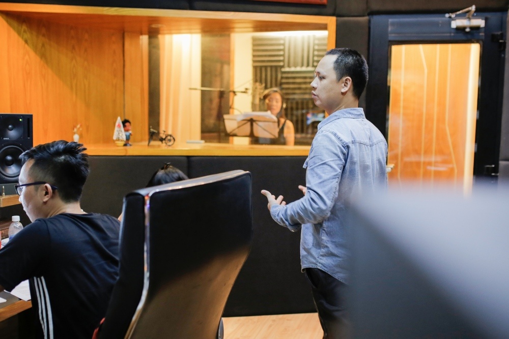 Tóc Tiên thức trắng đêm ảnh 7 Toc Tien thuc trang dem anh 7