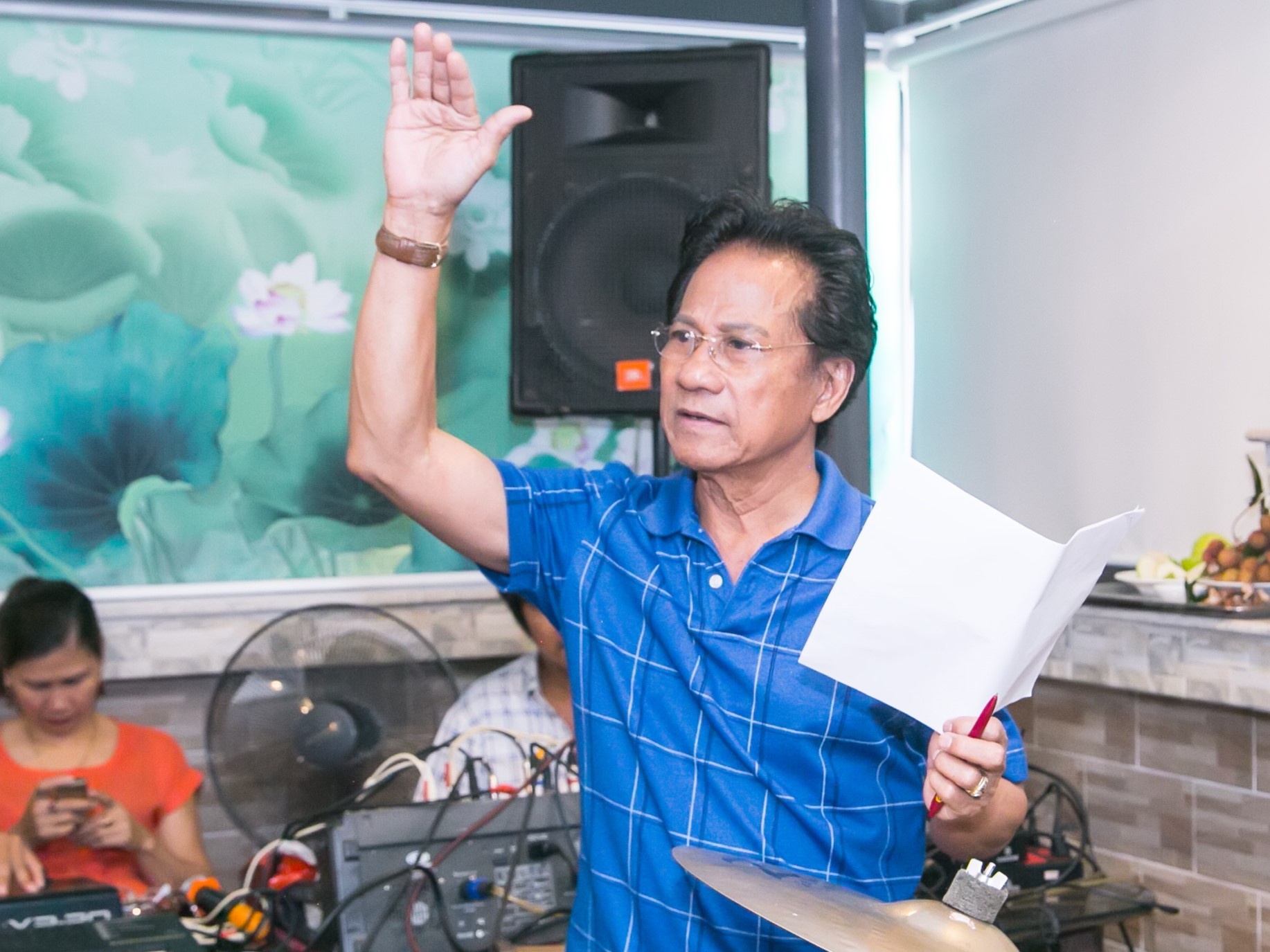 danh ca Che Linh tap nhac anh 5