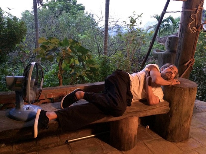 hau truong Nguoi phan xu anh 6