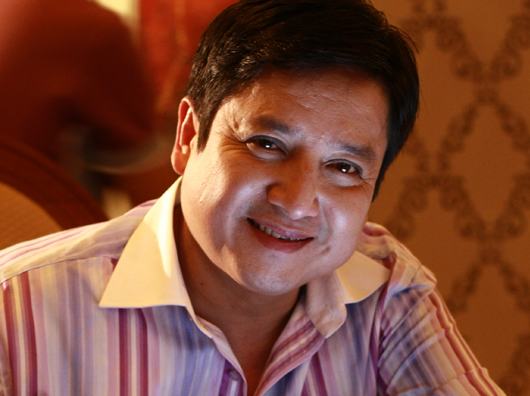 NSUT Chi Trung: 'Chung toi nhu cong chua cho hoang tu danh thuc' hinh anh