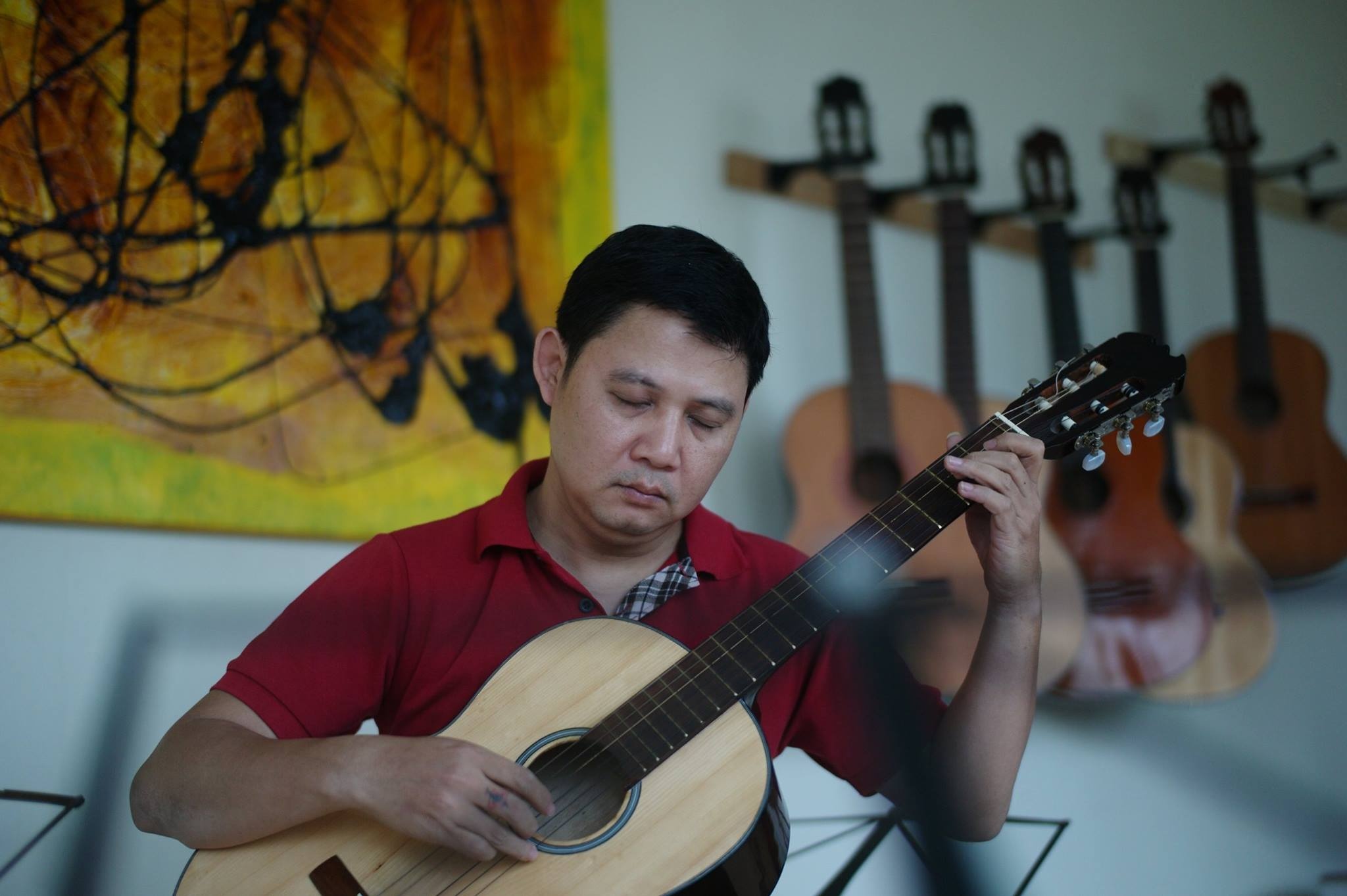 Nghệ sĩ guitar ảnh 2 Nghe si guitar anh 2