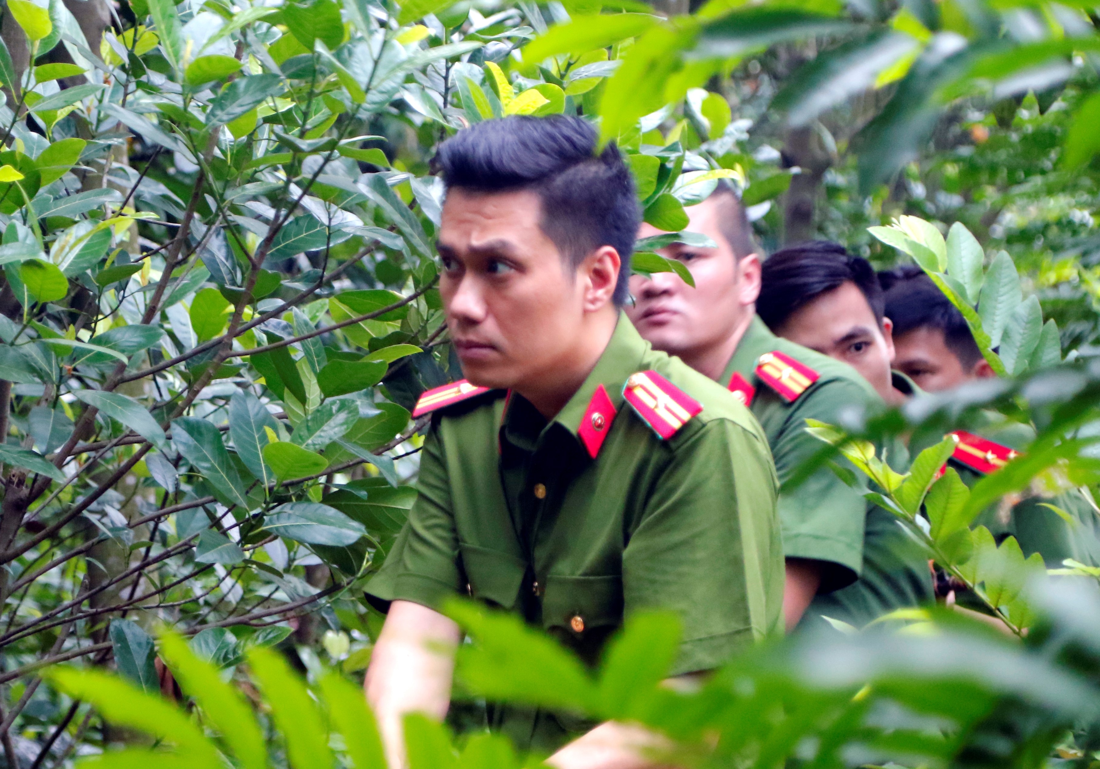 'Phan Hai' Viet Anh lan dau duoc dong vai canh sat dieu tra hinh anh