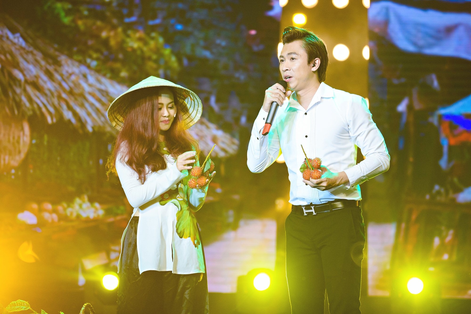 trao luu bolero anh 1