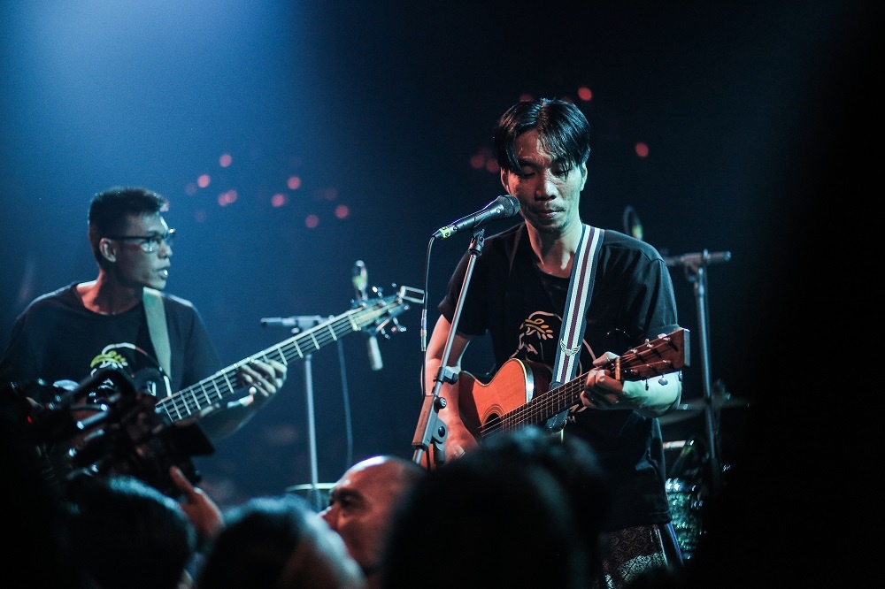 'Quai vat' Hai Bot tro lai: Van di, van la, van ngay tho hinh anh