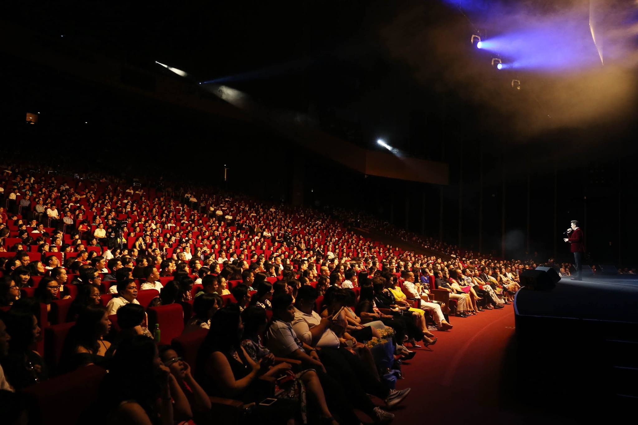 Đàm Vĩnh Hưng show ảnh 2 Dam Vinh Hung show anh 2