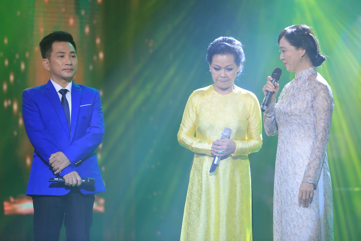 danh ca Khanh Ly anh 7