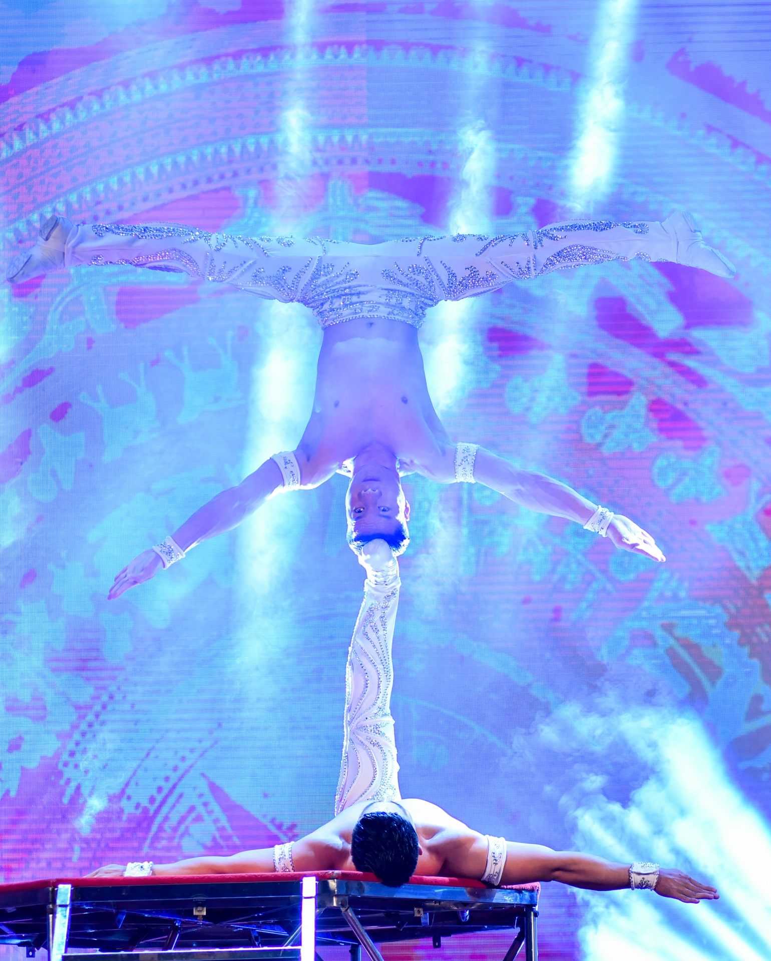 Khan gia thot tim anh 2