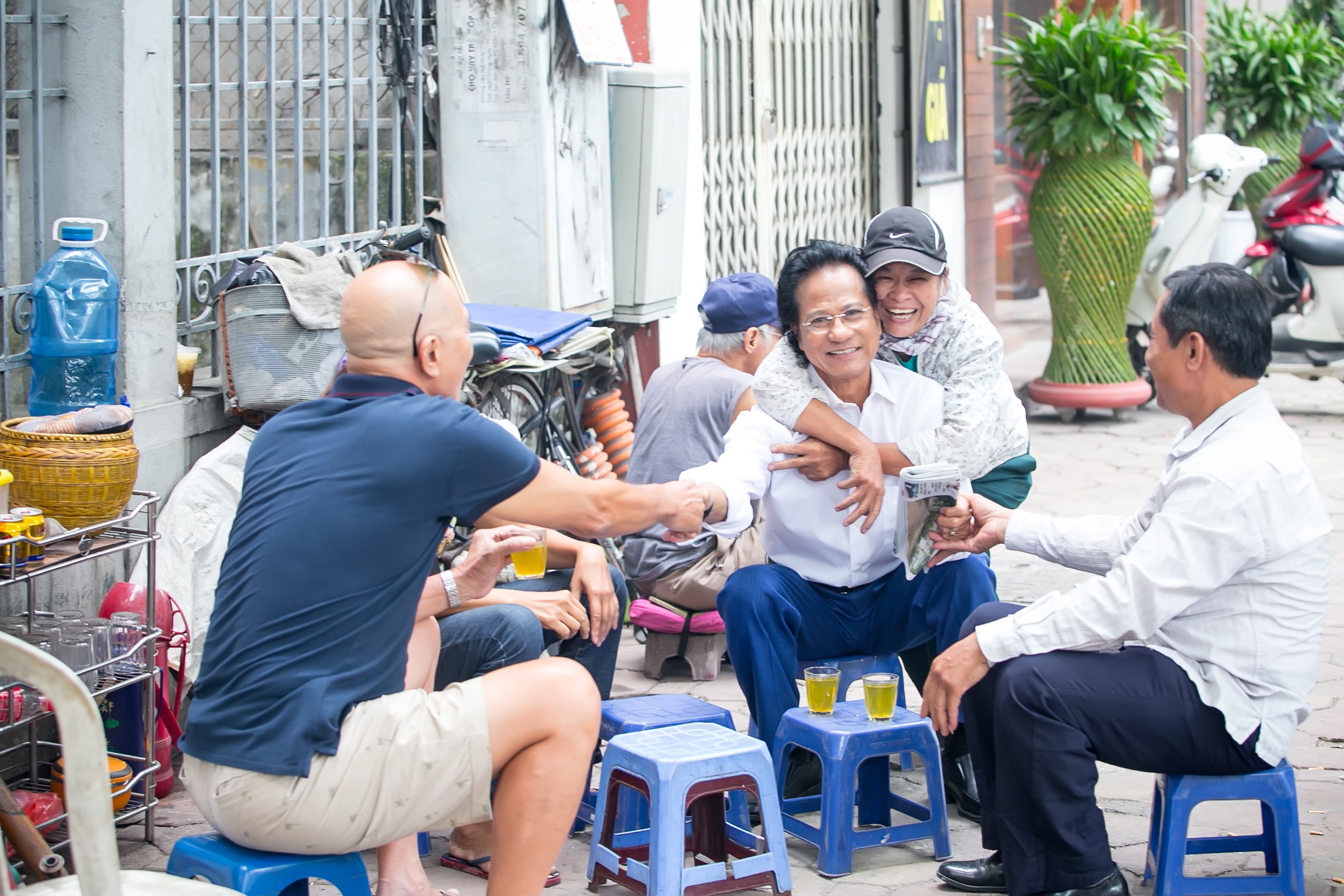 Chế Linh học hát chèo ảnh 2 Che Linh hoc hat cheo anh 2