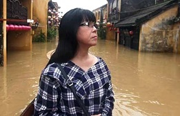 Nha Anh Tuyet ngap sau trong nuoc vi bao so 12 hinh anh