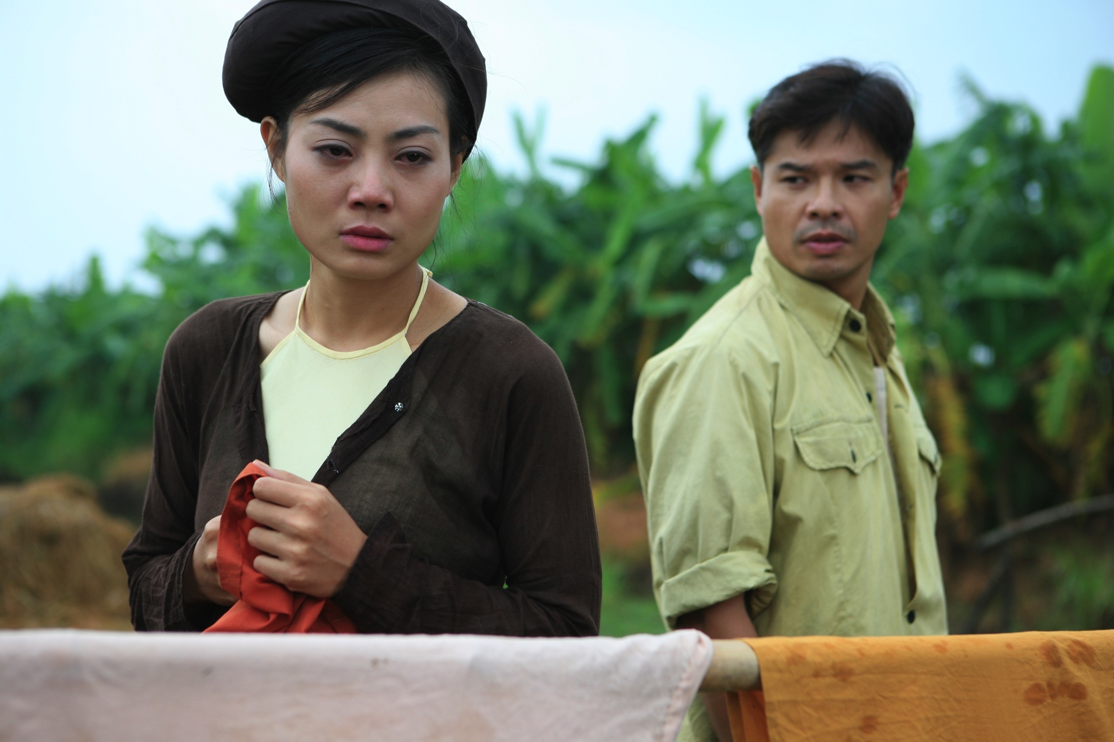 phim Thuong nho o ai gay tranh cai anh 2