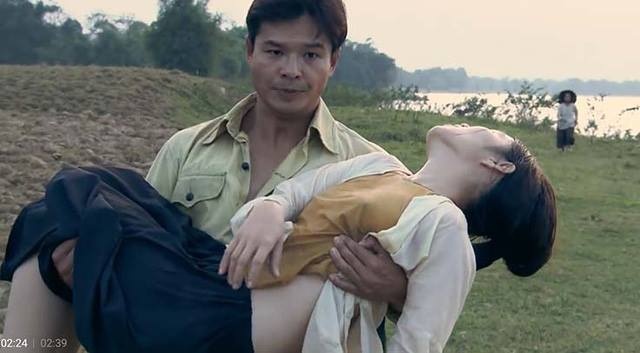 'Dung mang suy nghi phu nu tha rong nguc la hu vao Thuong nho o ai' hinh anh