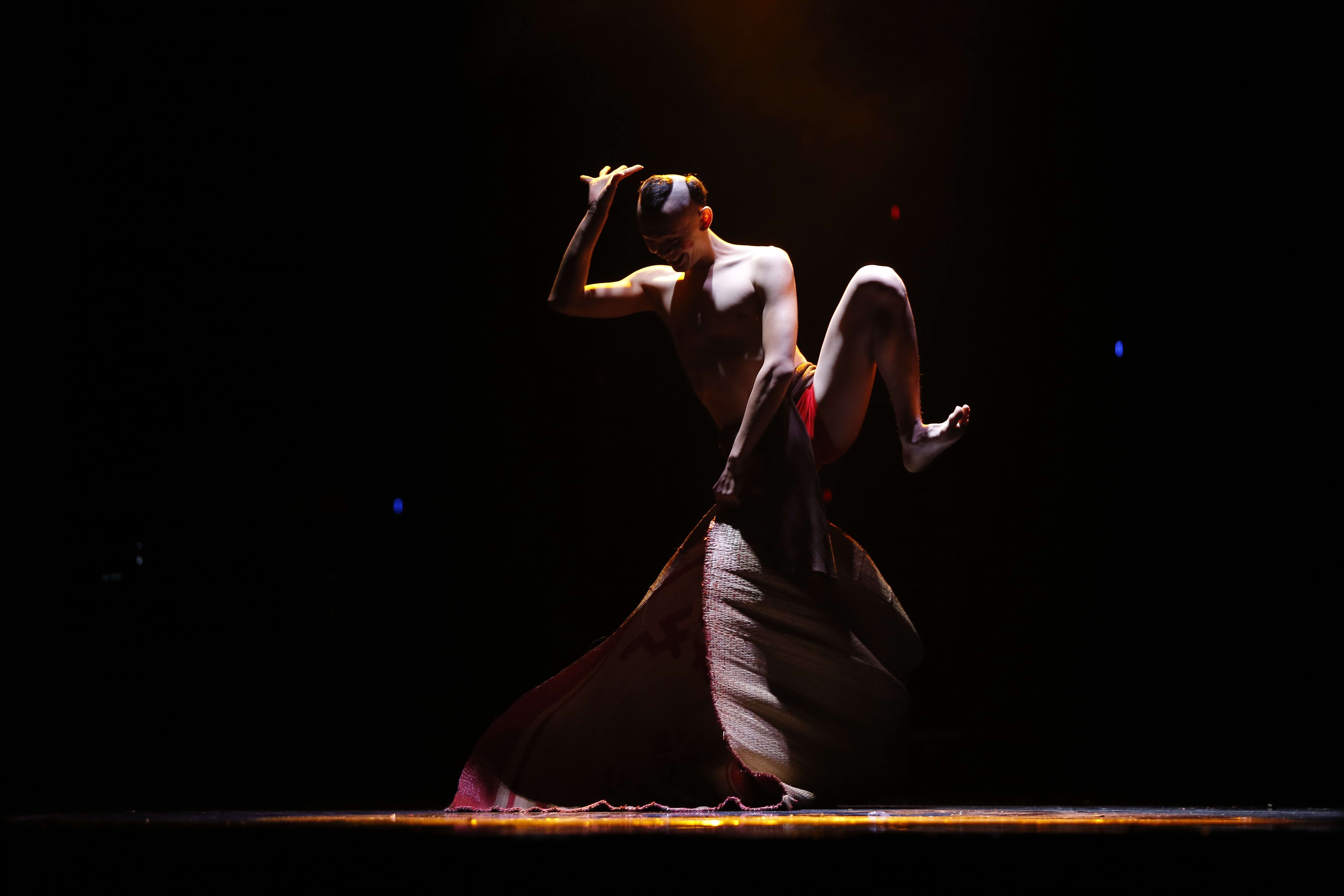 Phép thử thị trường của Tấn Minh ảnh 2 Phep thu thi truong cua Tan Minh anh 2