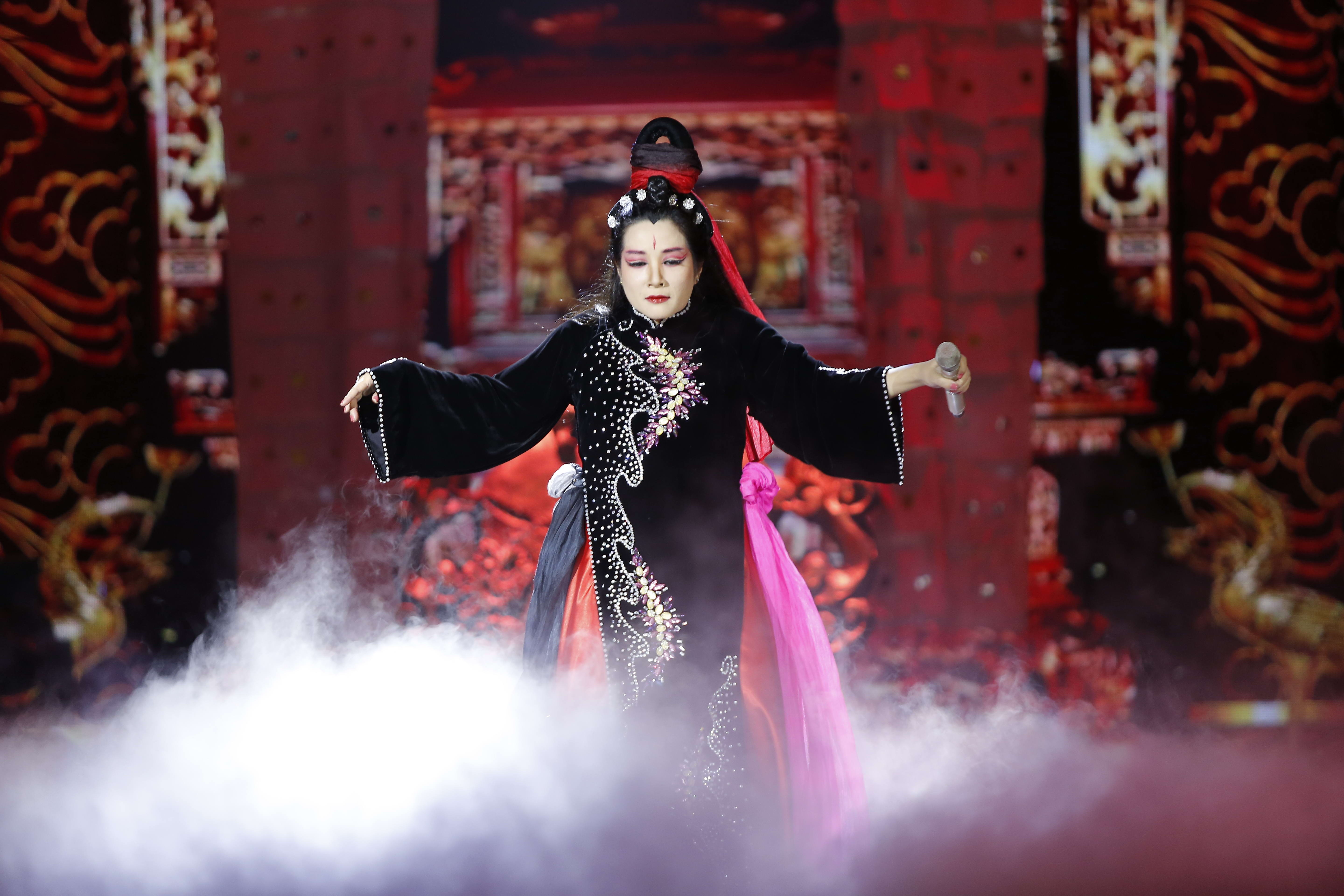 My Linh hat nhac Duong Cam anh 3