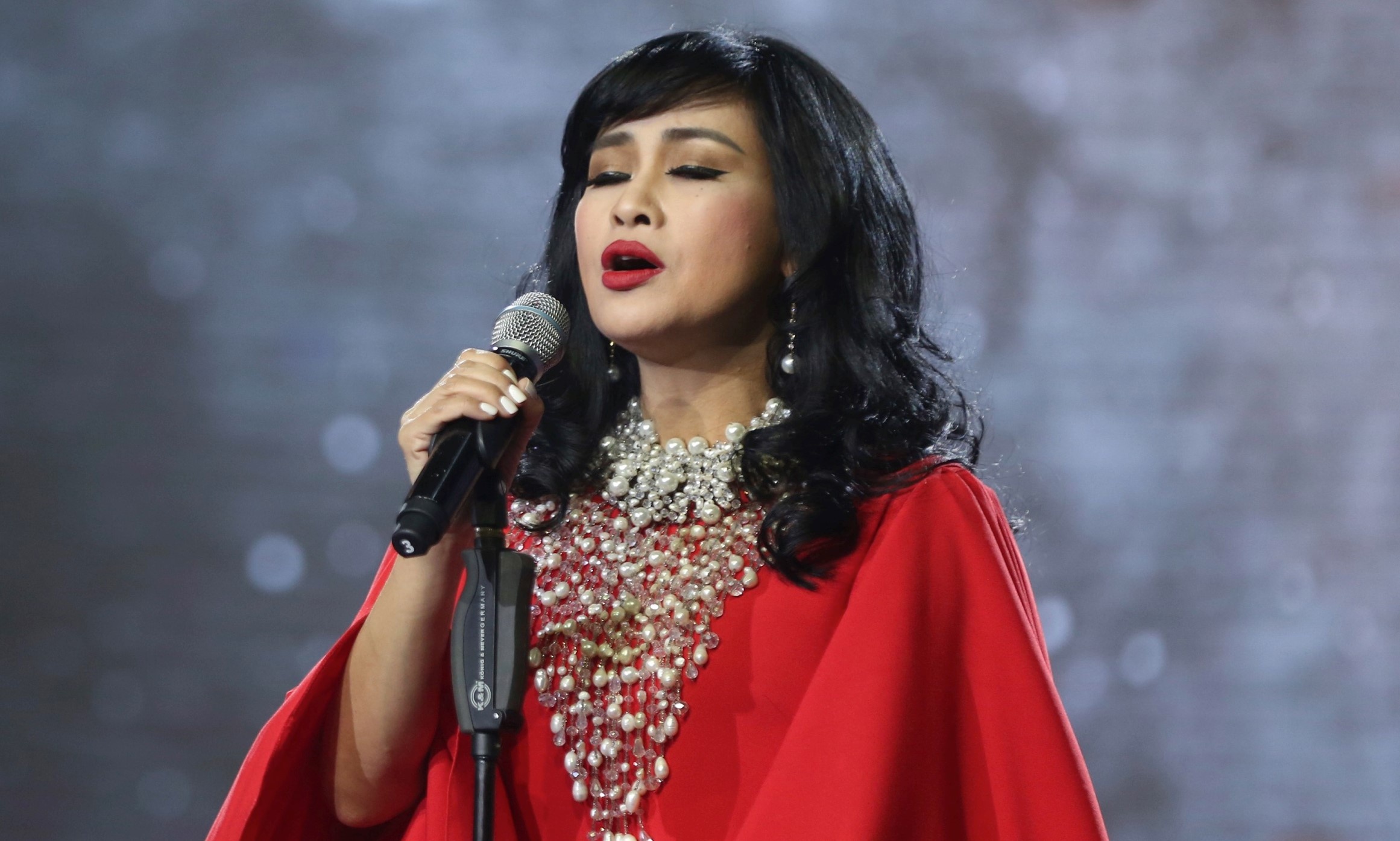 Thanh Lam, Ho Quynh Huong cung bieu dien trong 'Chao 2018' hinh anh
