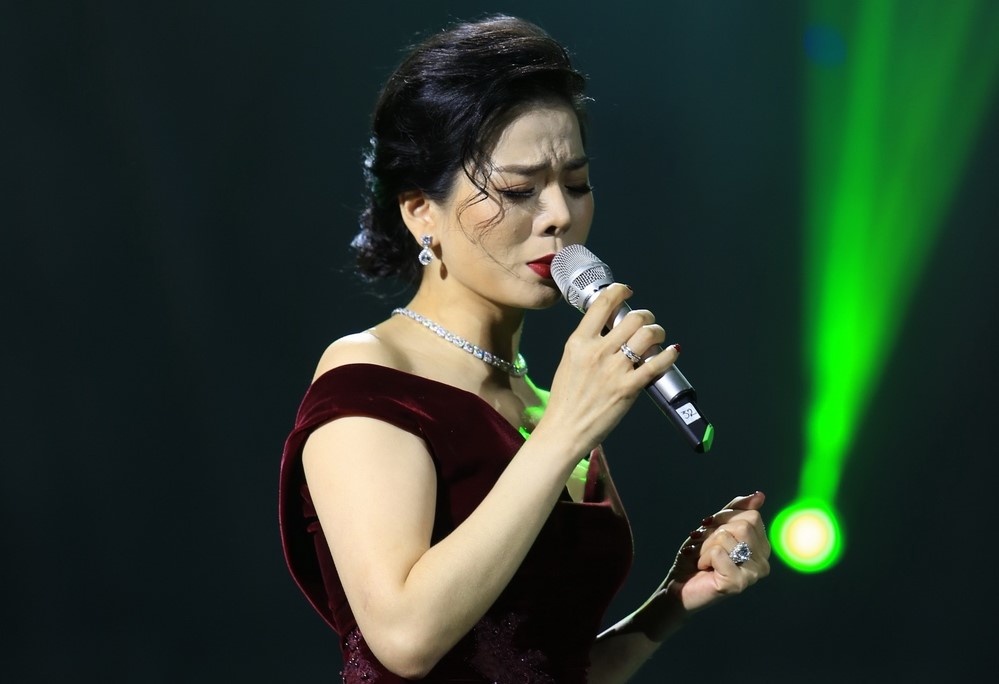 Le Quyen: 'Day la thoi diem toi hat nhac Trinh hay nhat' hinh anh