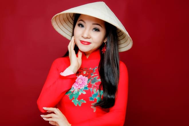ca sĩ thính phòng hát Bolero ảnh 1 ca si thinh phong hat Bolero anh 1