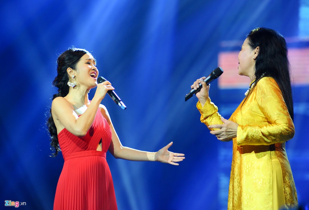 Hồng Nhung nói về việc hát Lạc trôi ảnh 3 Hong Nhung noi ve viec hat Lac troi anh 3