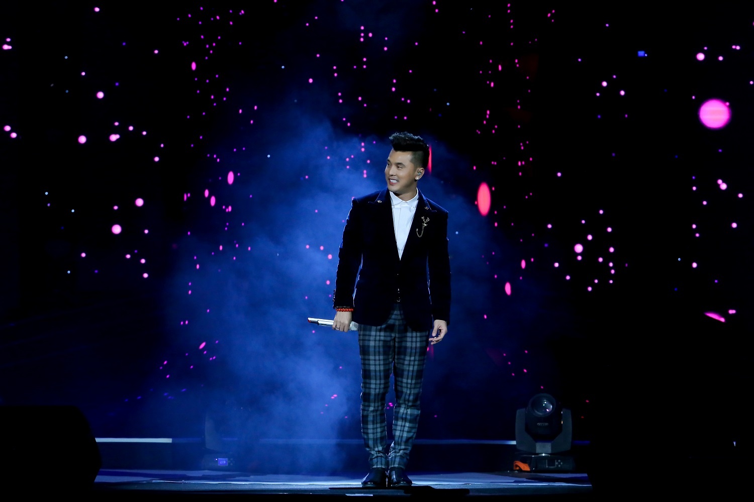 live show Ung Hoang Phuc o ha noi anh 6