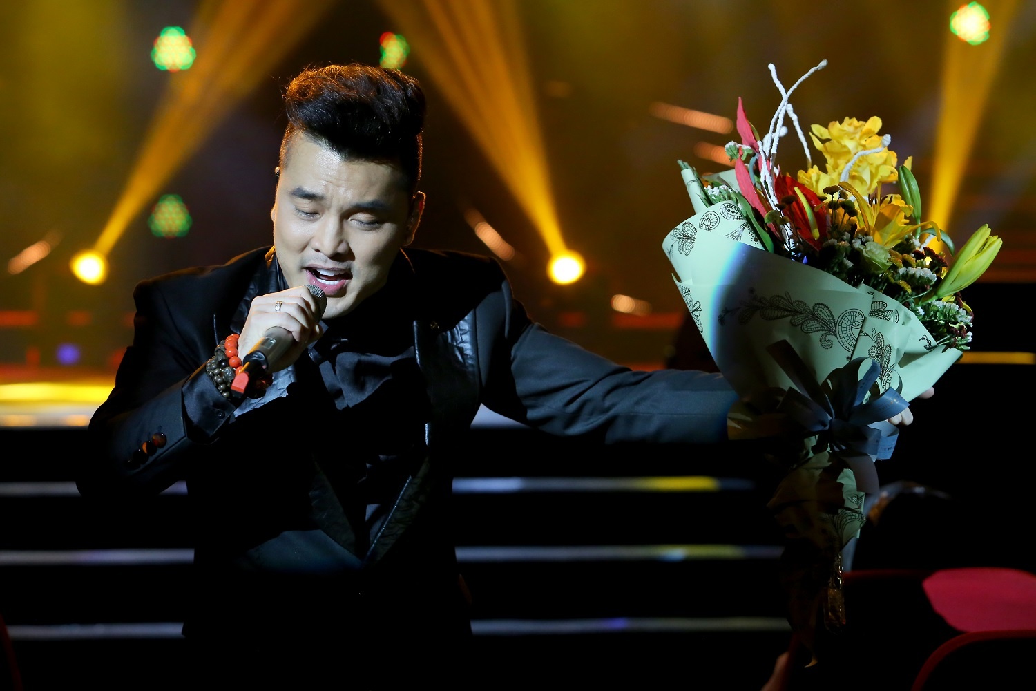 live show Ung Hoang Phuc o ha noi anh 9