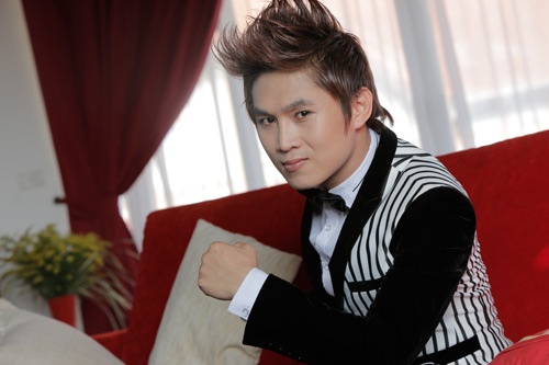 Cat-xe cua ca si hoi cho: Ngat nguong hay 'lieu com gap mam'? hinh anh