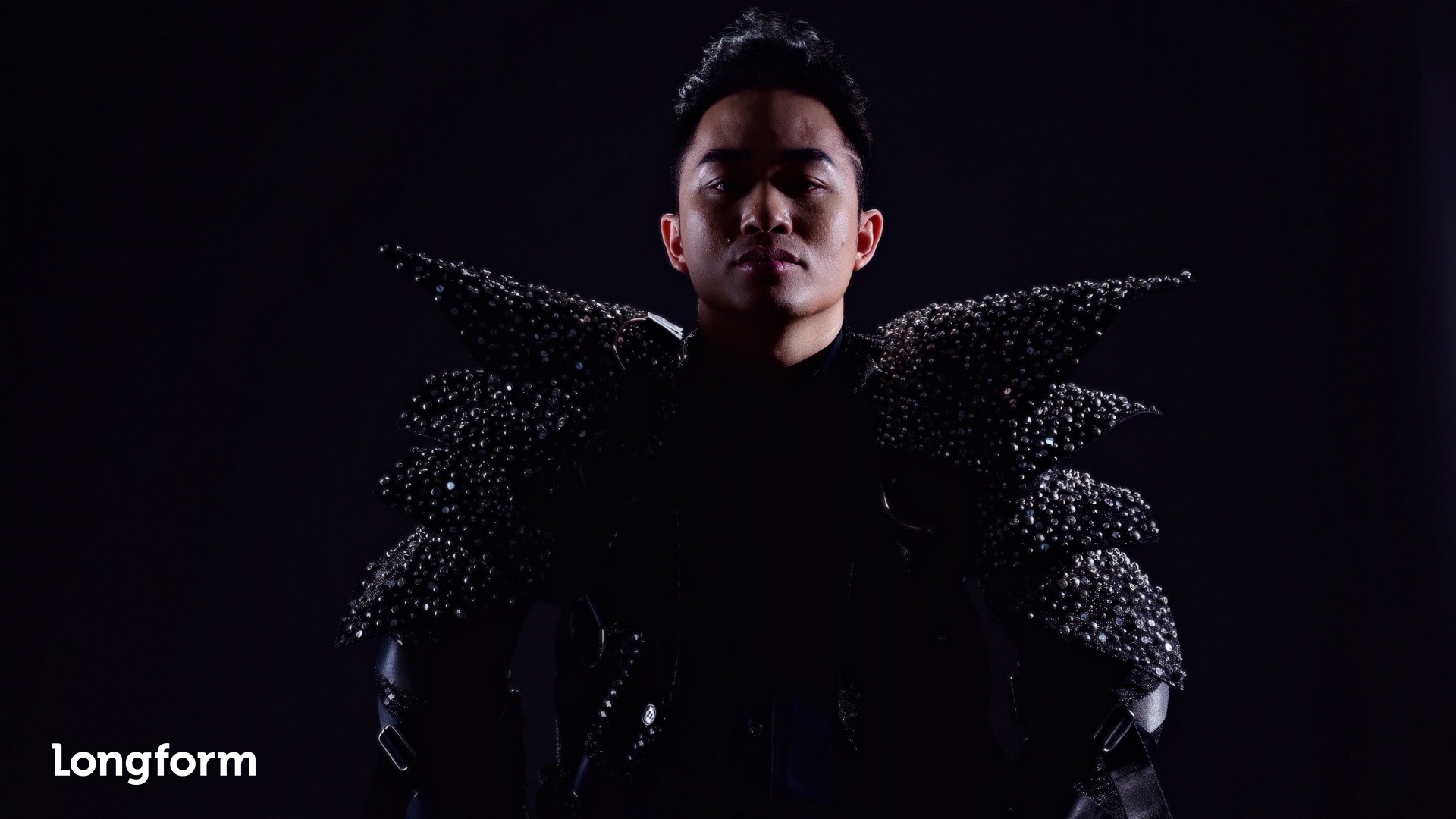 Tùng Dương nói về Ngắm hoa lệ rơi ảnh 11 Tung Duong noi ve Ngam hoa le roi anh 11