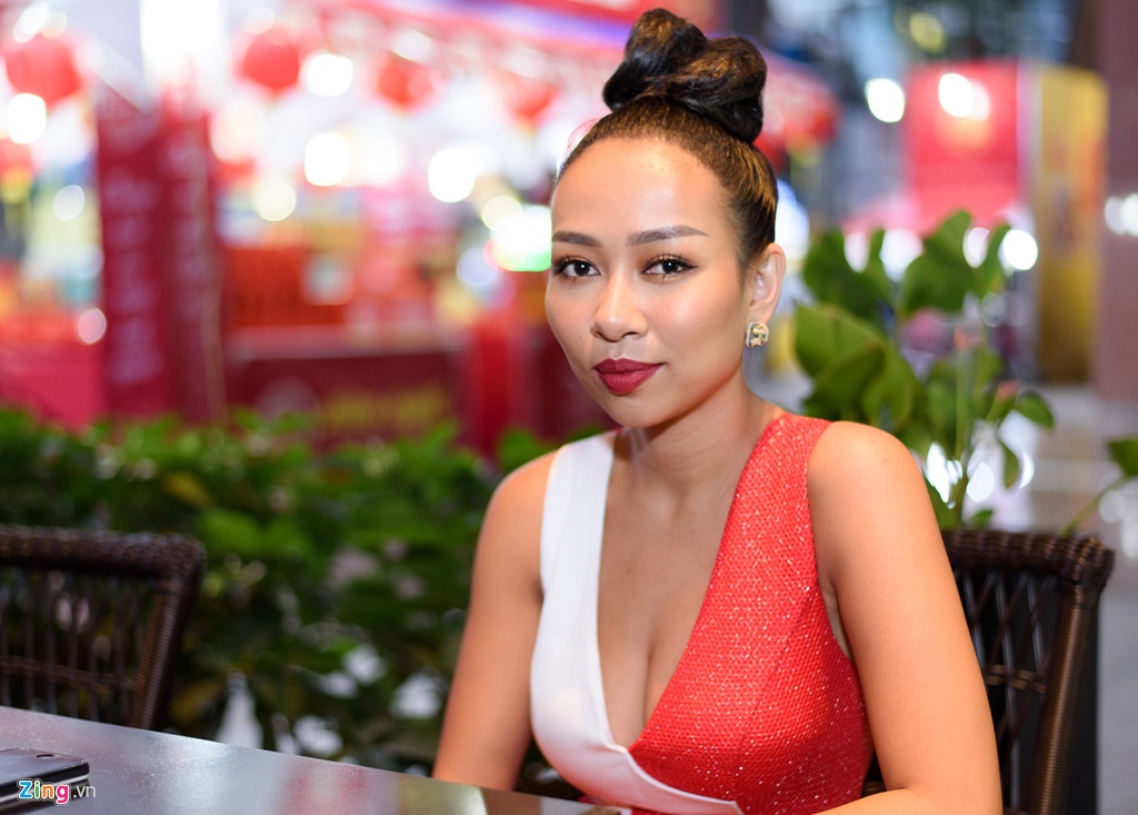 ca si hat mai khong noi anh 2