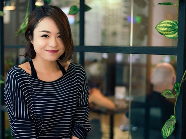 ca si hat mai khong noi anh 6