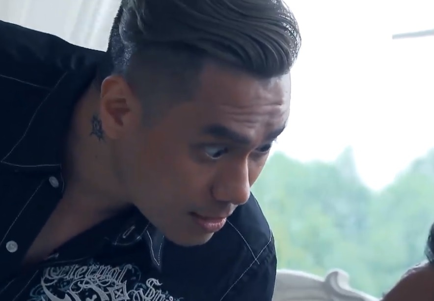 Trailer 'Nguoi phan xu' ngoai truyen: Phan Hai bi danh dap tham te hinh anh