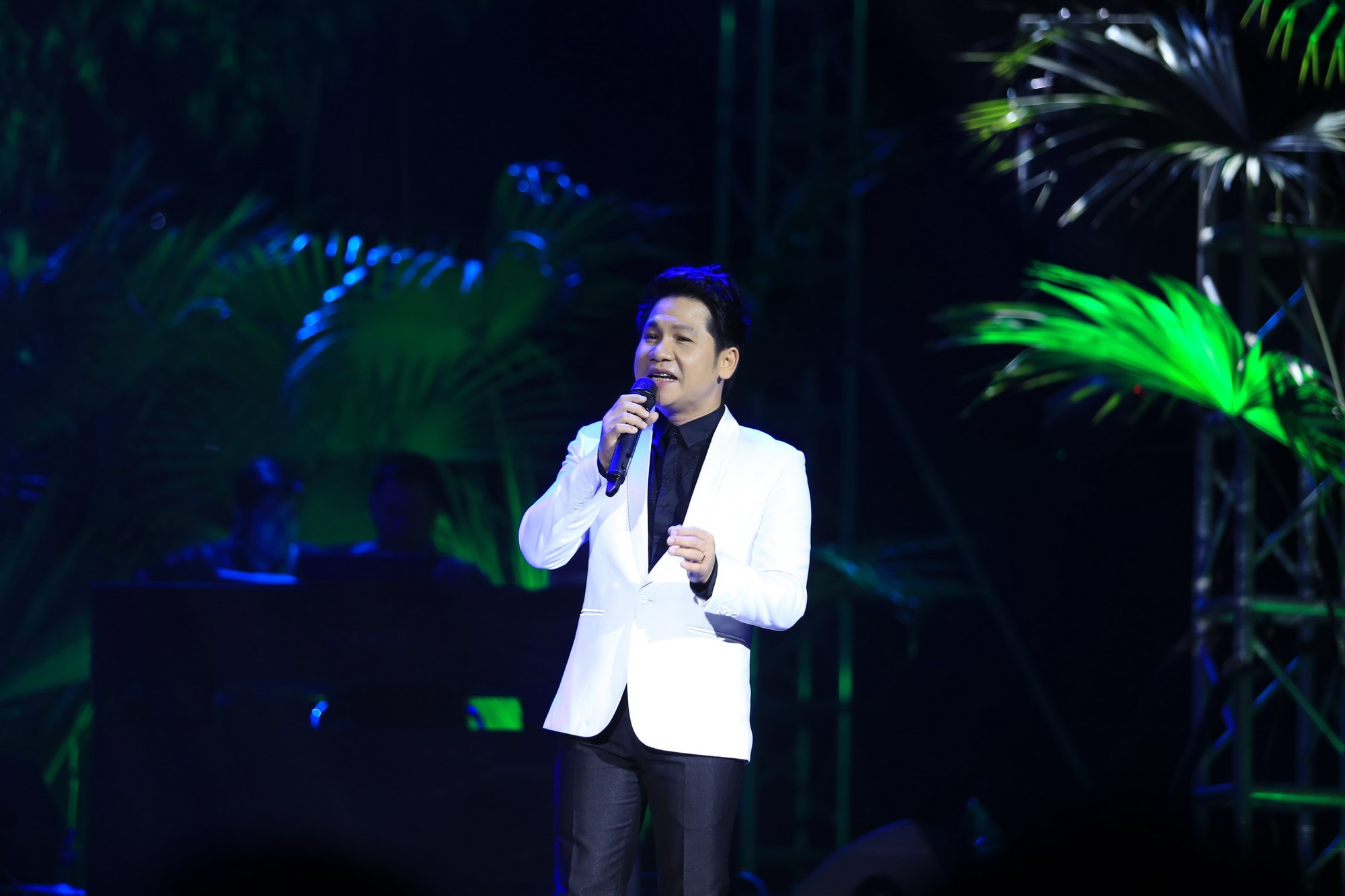 Nhà hát Ca múa nhạc Thăng Long ảnh 3 Nha hat Ca mua nhac Thang Long anh 3