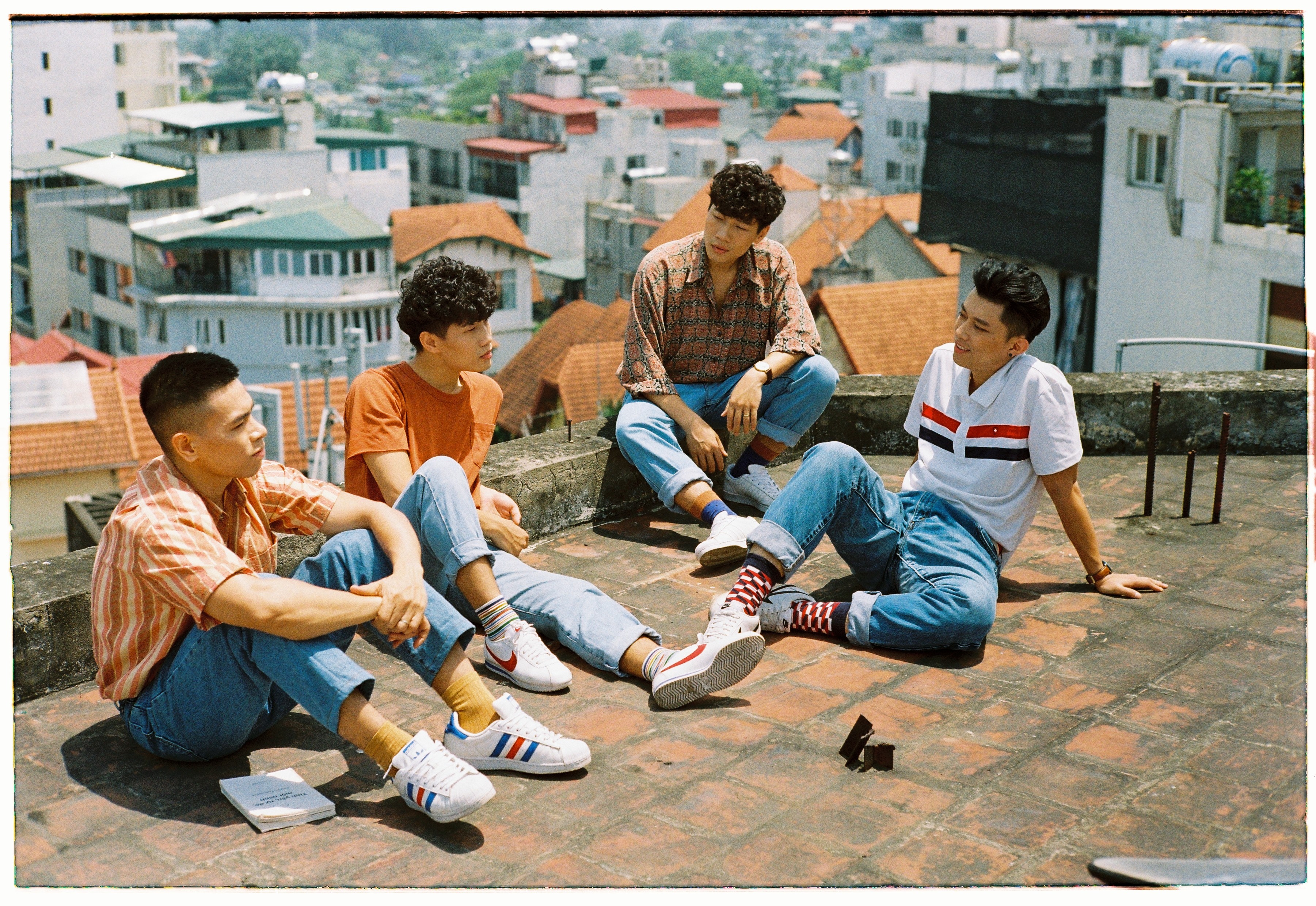 showbiz lam chieu nhieu tro anh 2