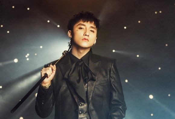 'Chay ngay di' cua Son Tung M-TP: Hoang mang, ngang trai nhung hap dan hinh anh