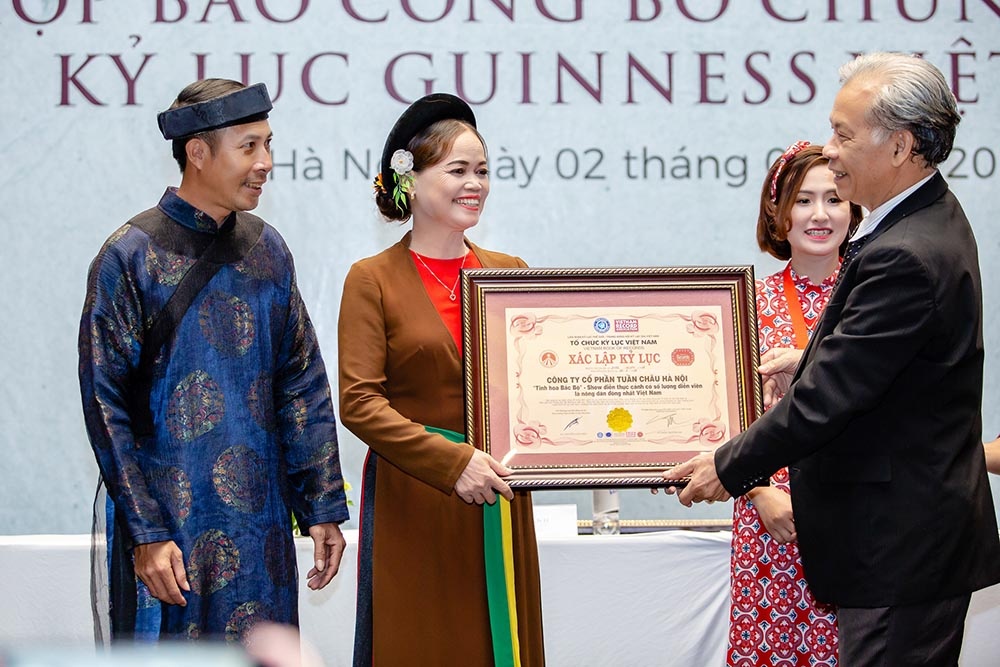Tai sao co on ao, show ‘Tinh hoa Bac Bo’ van duoc nhan ky luc VN? hinh anh