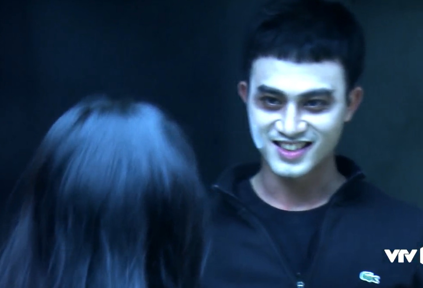 'Quynh bup be' tap 10: My dung chieu khien Quynh va Canh hieu lam nhau hinh anh