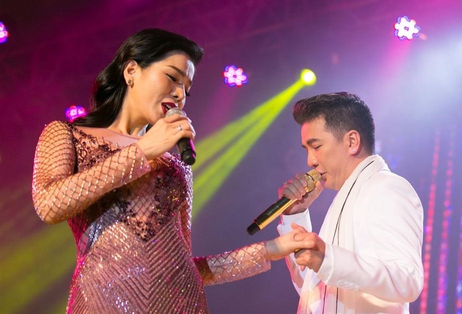Sau thoi gian lam mua lam gio, nhac Bolero dang thoai trao? hinh anh