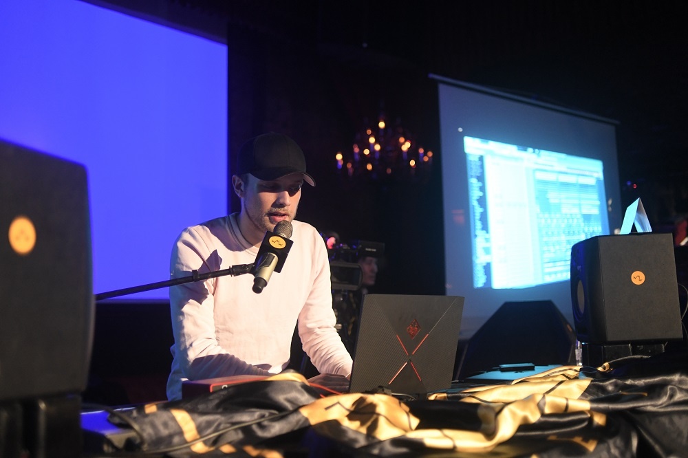 DJ đình đám ảnh 3 DJ dinh dam anh 3